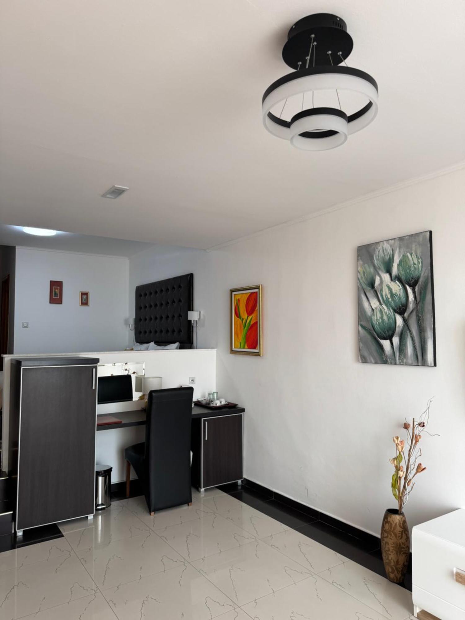 Hotel Freiburg 울친 외부 사진