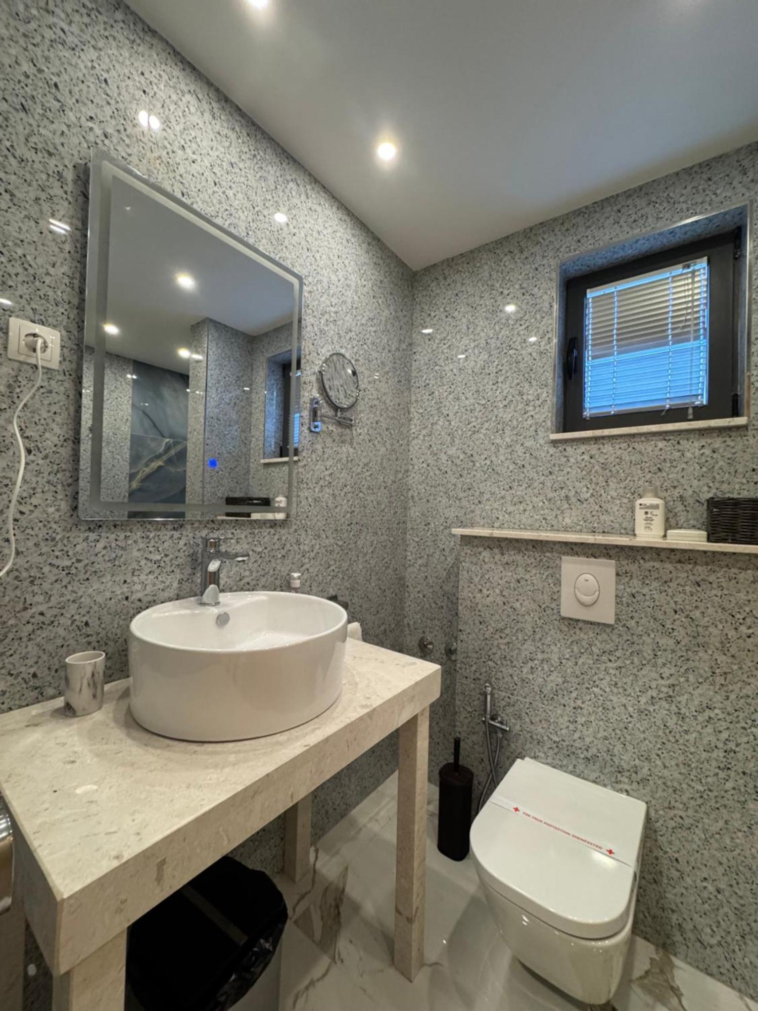 Hotel Freiburg 울친 외부 사진