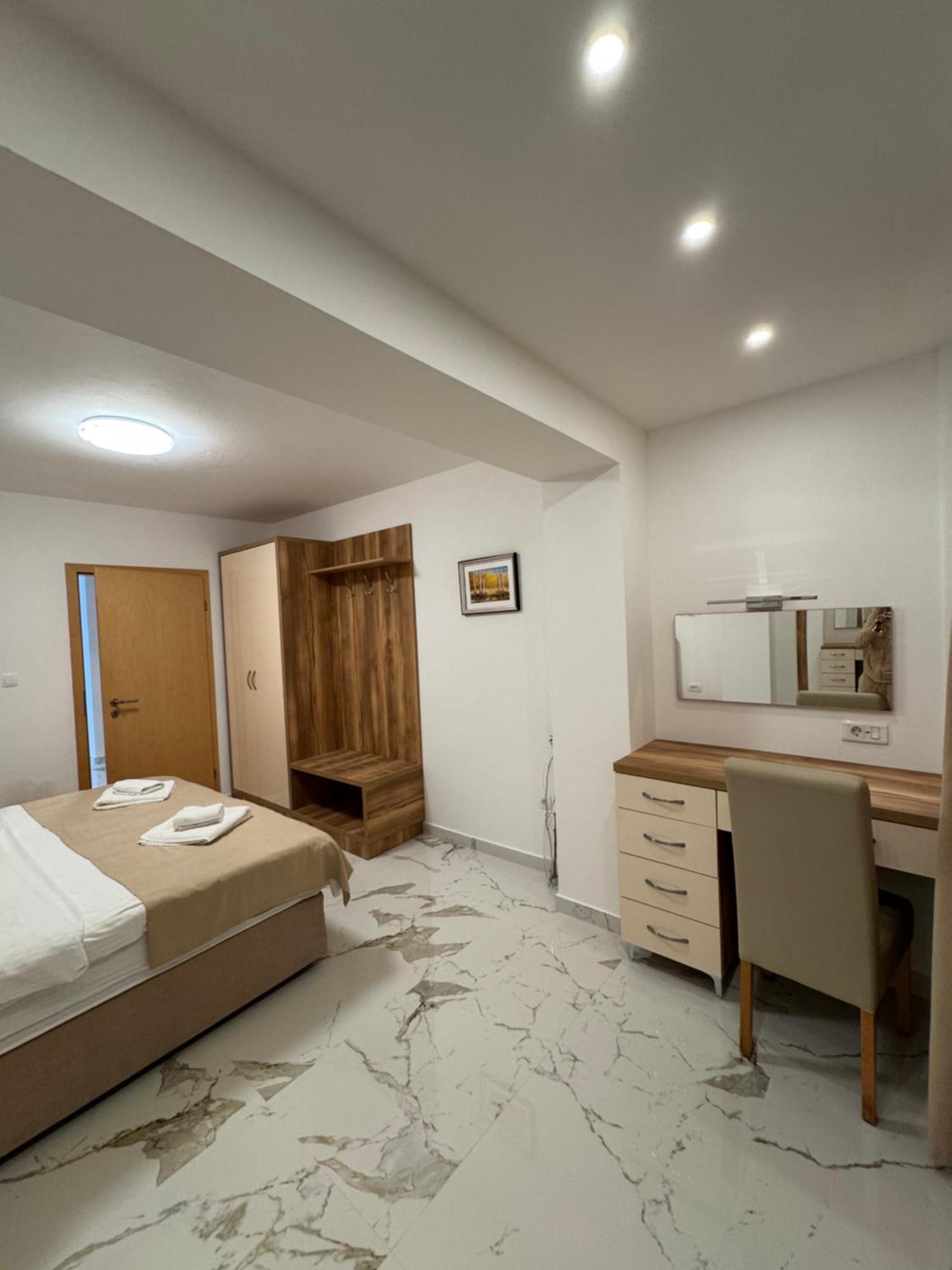 Hotel Freiburg 울친 외부 사진